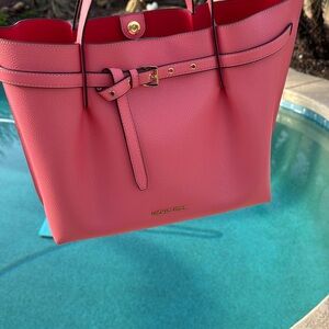 Michael Kors “Emilia” Limited Rare Color NWT Modern Jet Set Tote Bag